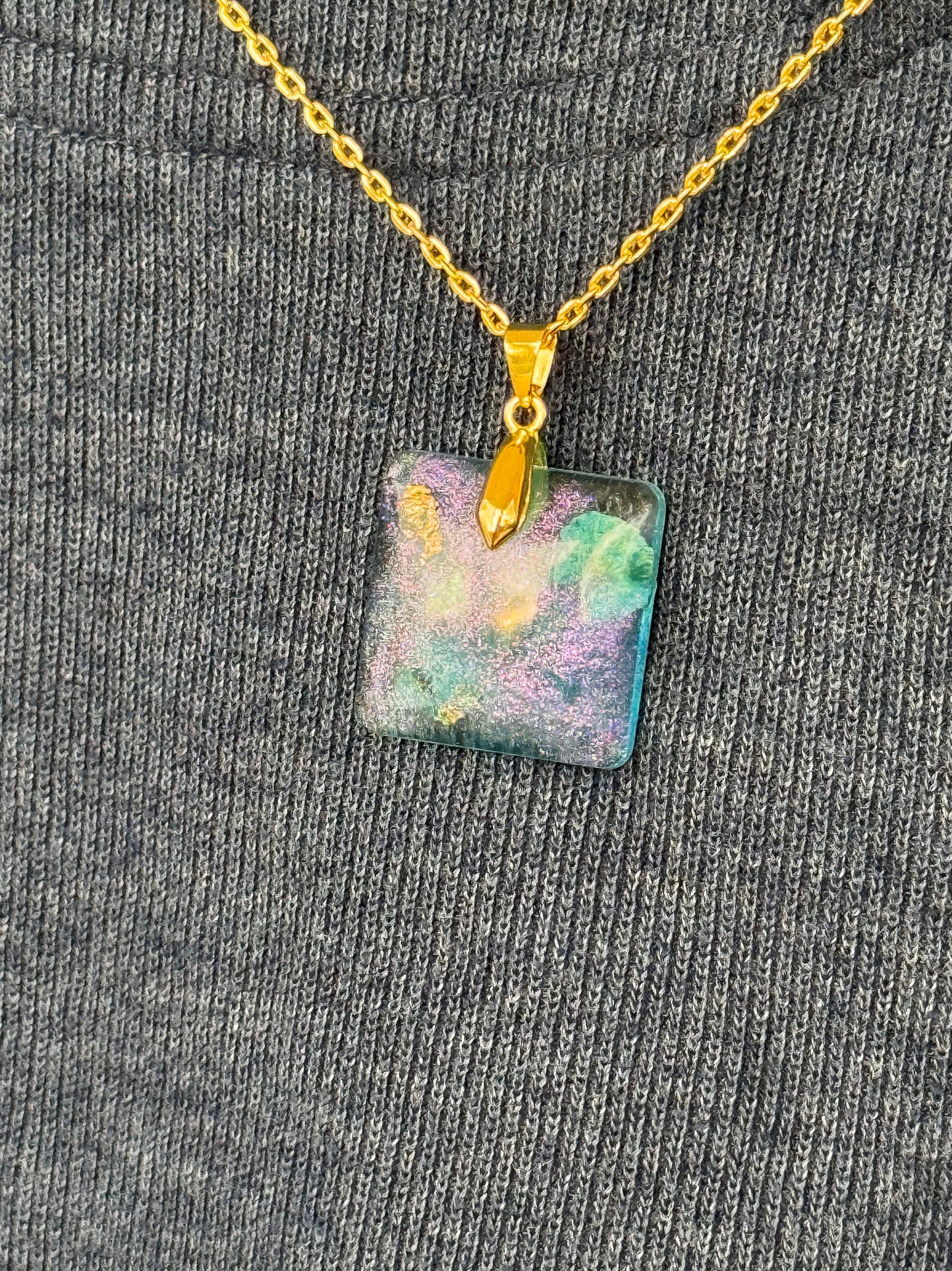 Square Blue Dehydrated Flowers Purple Chameleon Flake and Gold Flake Pendant with Long Chain