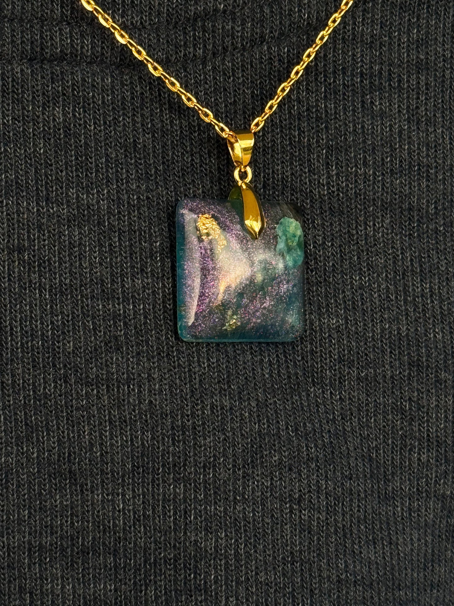 Square Blue Dehydrated Flowers Purple Chameleon Flake and Gold Flake Pendant with Long Chain