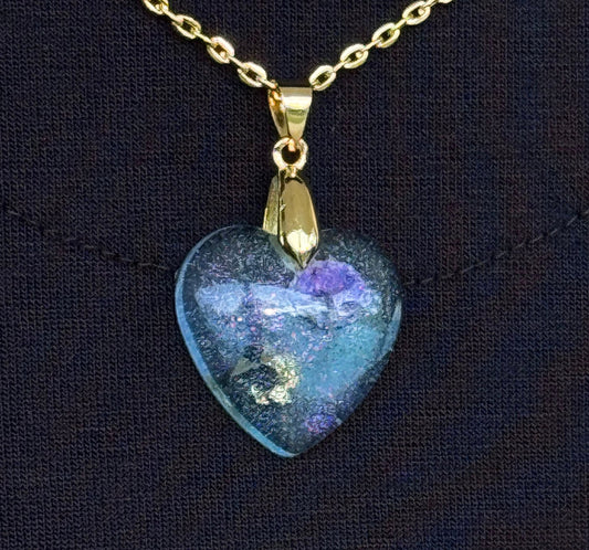 Dried Purple Flower Translucent Blue Heart with Gold Leaf Epoxy Resin Long Gold Chain Pendant