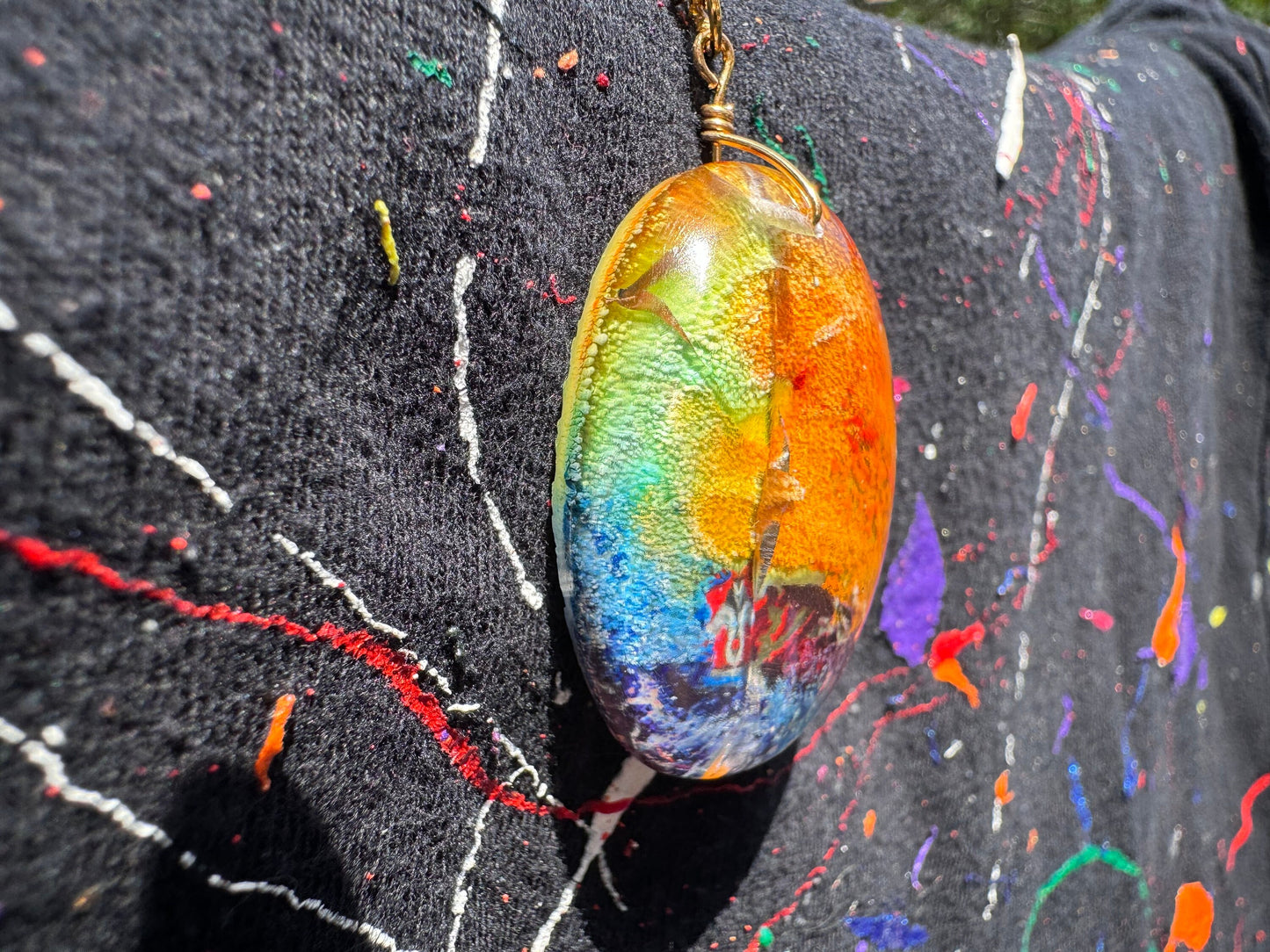 Cracked Rainbow Oval Petri in Clear Heart Epoxy Resin Long Gold Chain Pendant