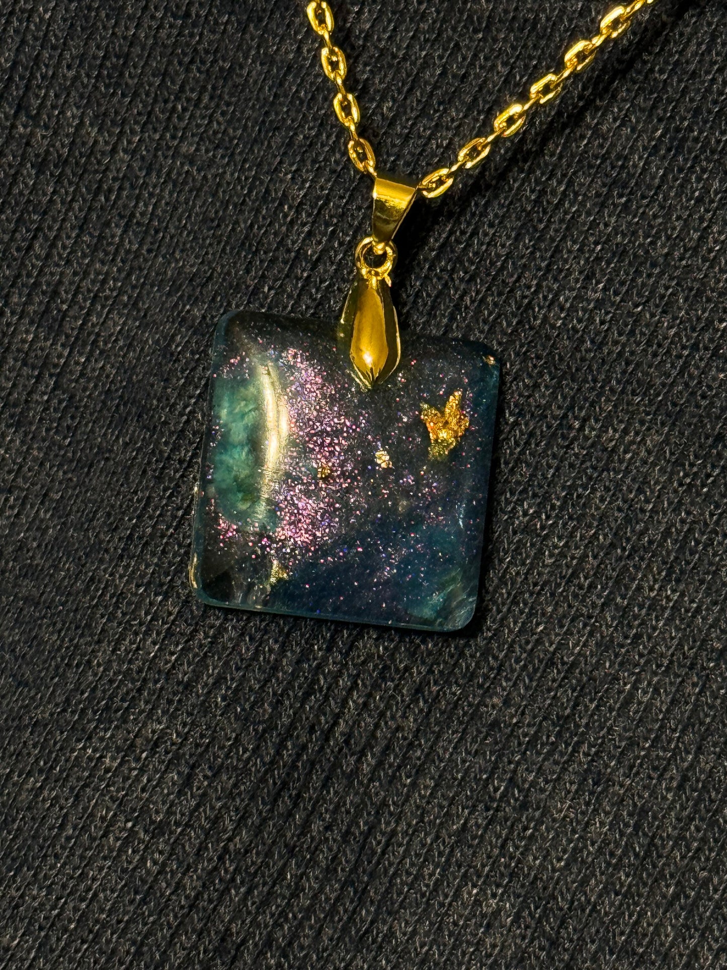 Square Dried Blue Flower Purple Chameleon Flake and Gold Flake Pendant with Long Chain