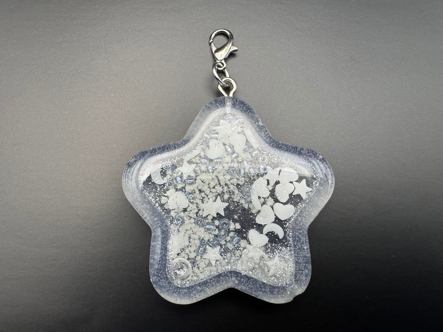 Glow-in-the-Dark Star Resin Shaker with Silver Keychain