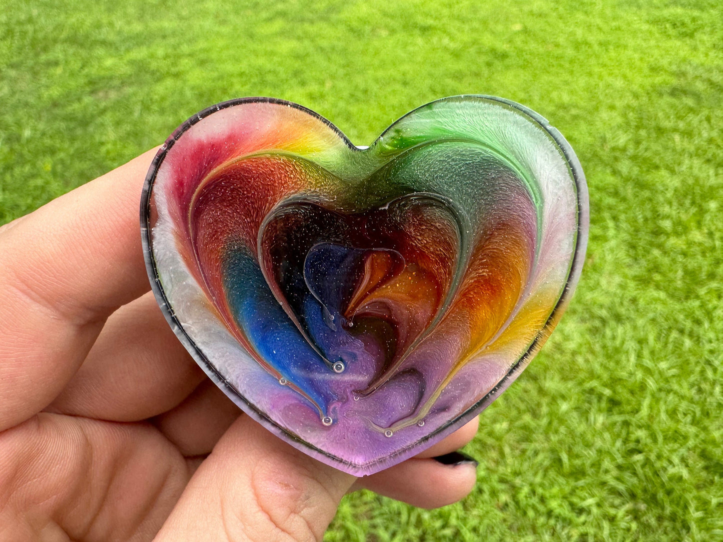 Rainbow Pride Petri Swirl Heart Epoxy Resin Pop Socket