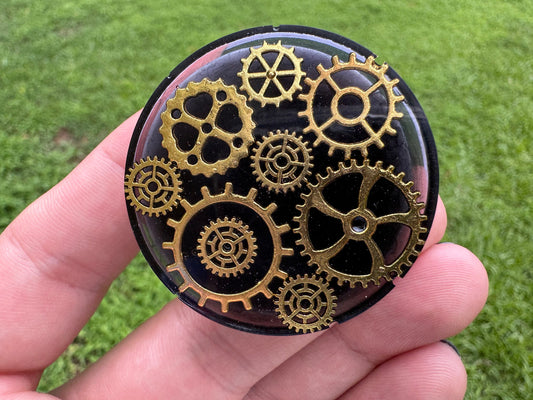 Golden Gears Steampunk Circle Epoxy Resin Pop Socket