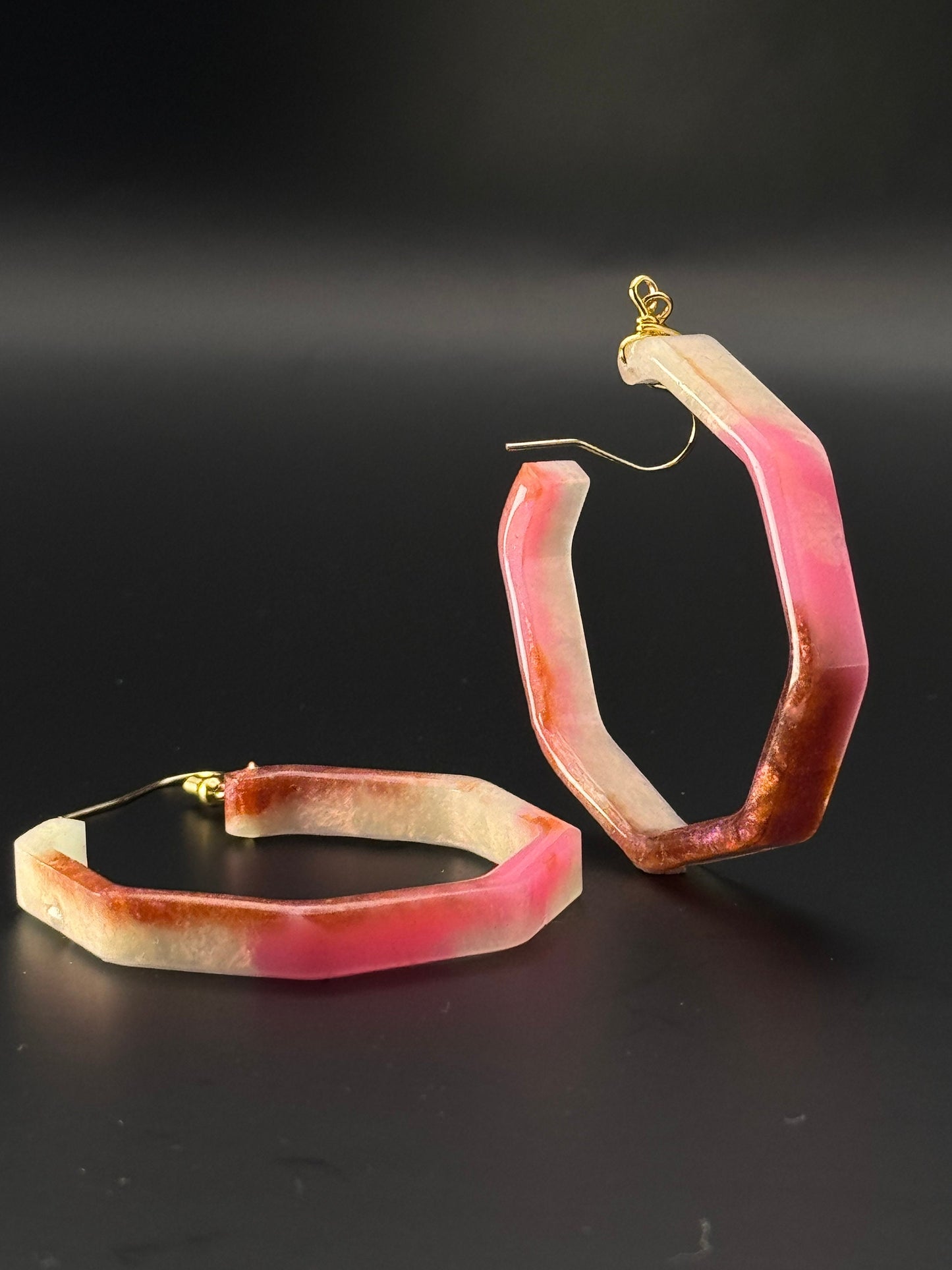 Hexagonal Circle Red Pink White Orange Chameleon Flake Handmade Epoxy Resin Earrings with Gold Hooks