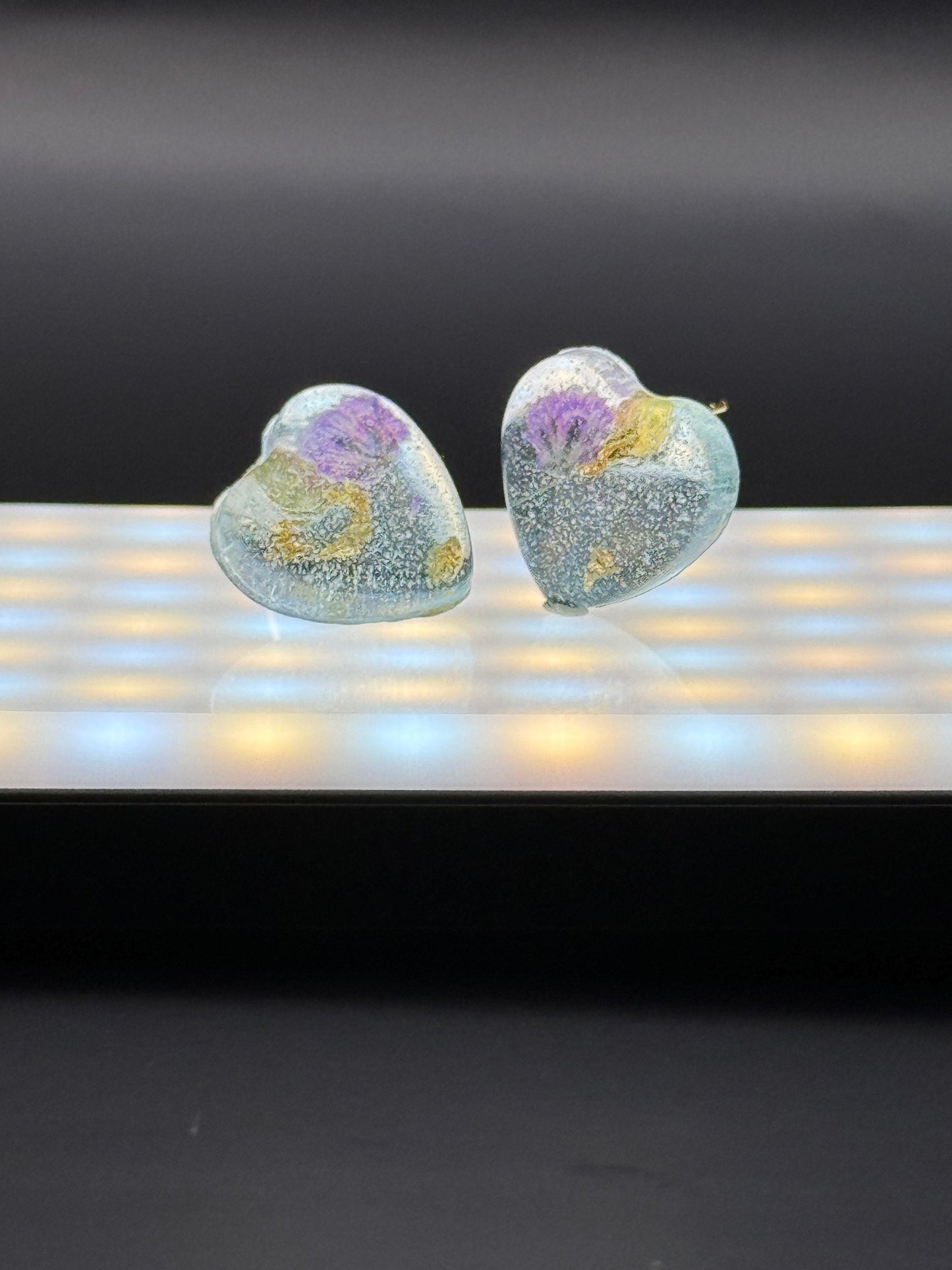 Small Clear Dried Purple Flower Gold Leaf Heart Stud Epoxy Resin Earrings with Gold Studs